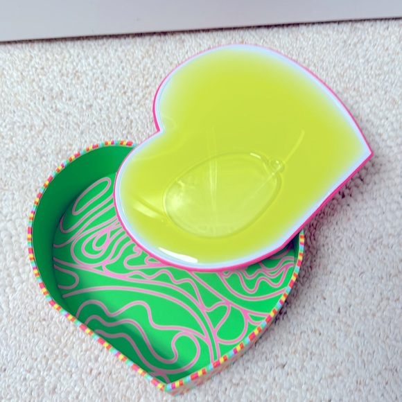 Drunk Elephant Storage Box - Picture 3 of 5